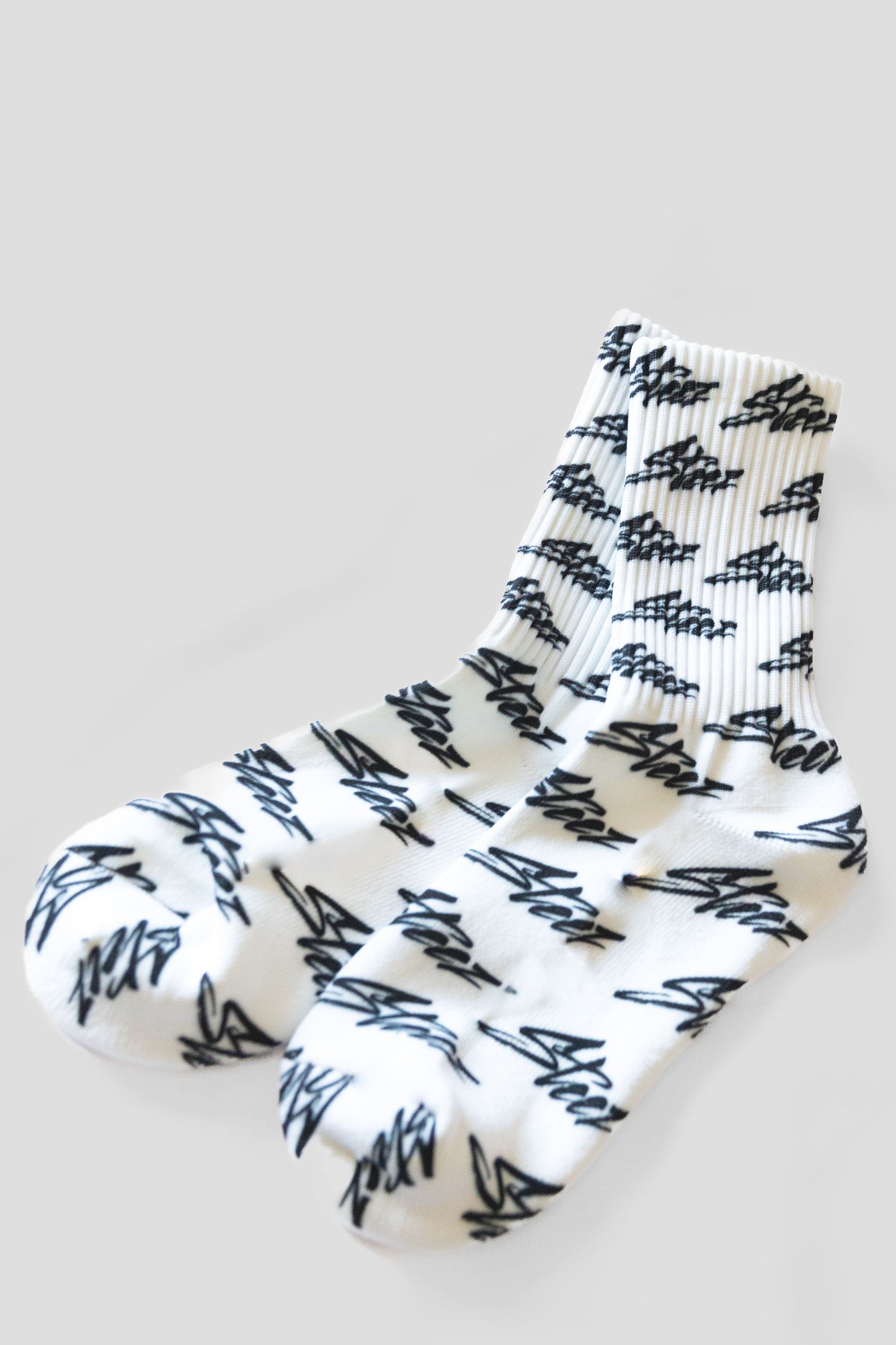 All Over Steez Print Socks